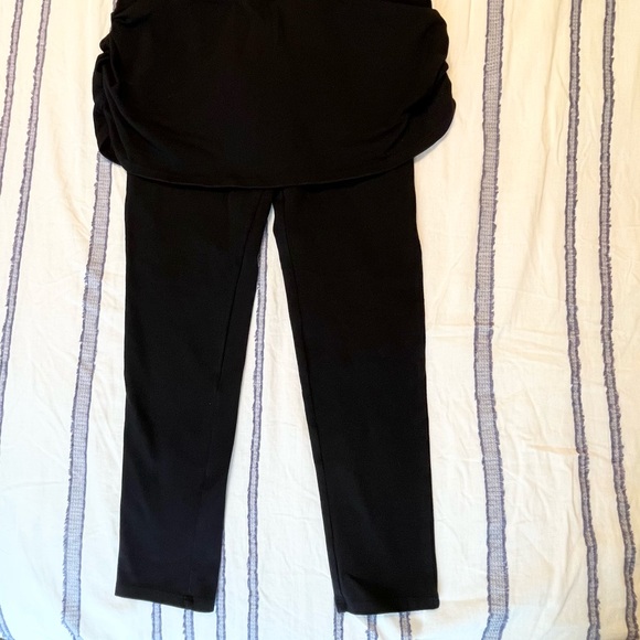 Ruby Ribbon Ruched Skirt Leggings Medium - Picture 11 of 11